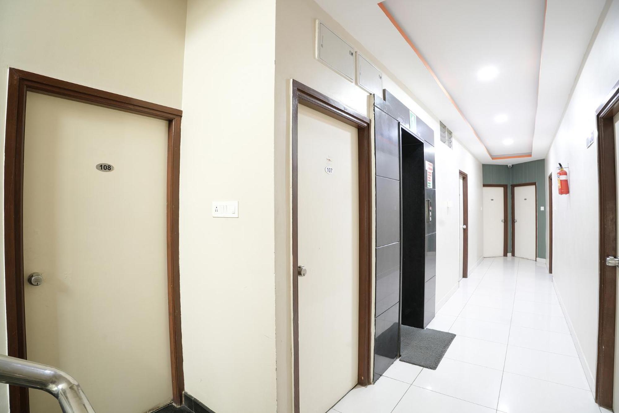 Fabhotel Champion Grand - Nr Fortis Hospital, Nagarbhavi Jalahalli Экстерьер фото
